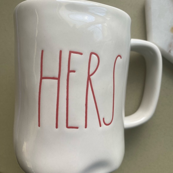Rae Dunn hers coffee mug - Picture 2 of 8